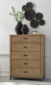 Hoover Furniture Outlet - Ashley Furniture - Tomtyn Chest of Drawers - Five Drawer Chest - B622-46